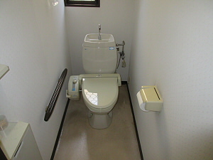 須坂市　トイレ改修工事 　施工前　写真