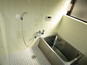 下田様邸施工前お風呂